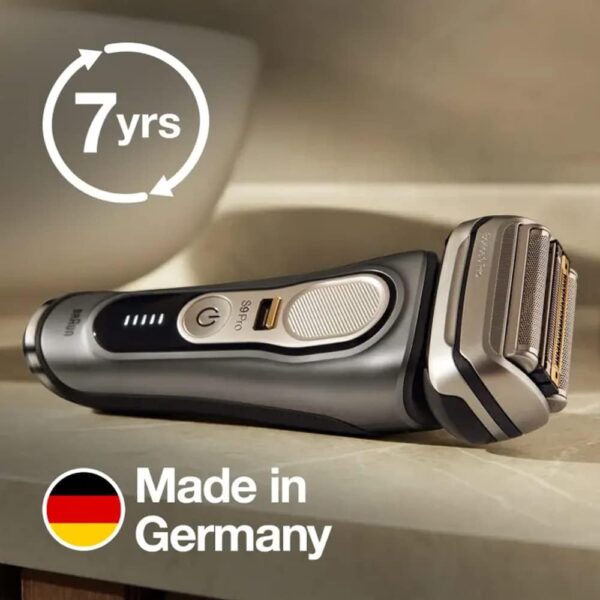 Braun Shaver Series 9 Pro 9465cc Wet & Dry shaver with 5 in-1 - Image 3