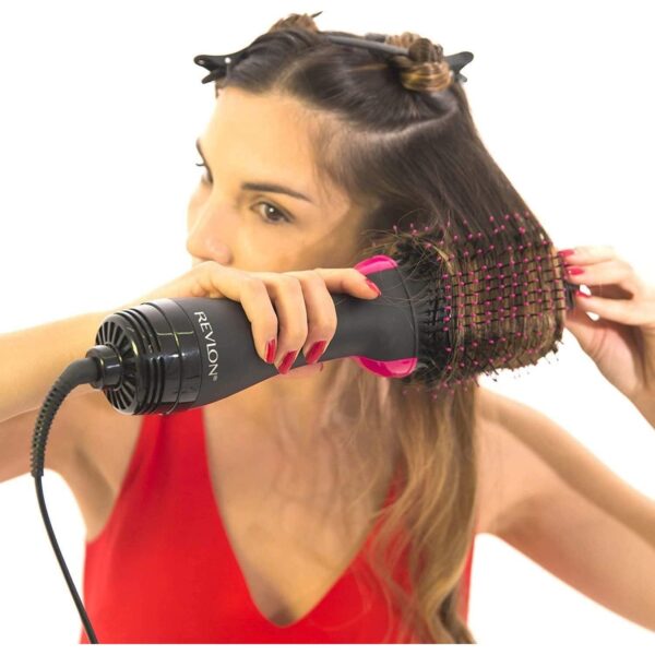 REVLON 2-in-1 Pro Collection Salon One Step Hair Dryer and Volumiser, Black, 1 Count (Pack of 1) - Image 2