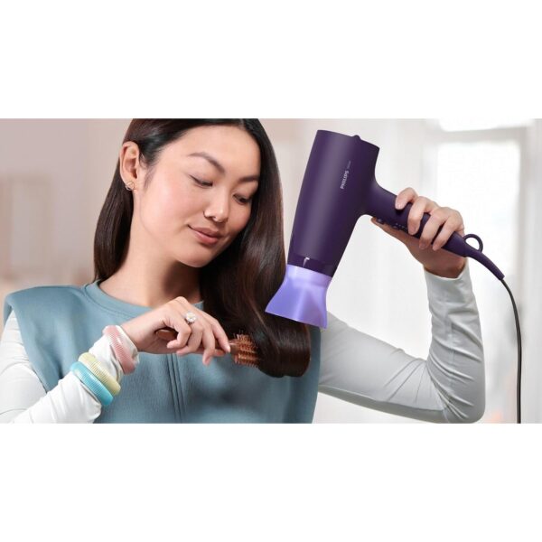 Philips 3000 Hair Dryer - Purple, BHD340 - Image 3