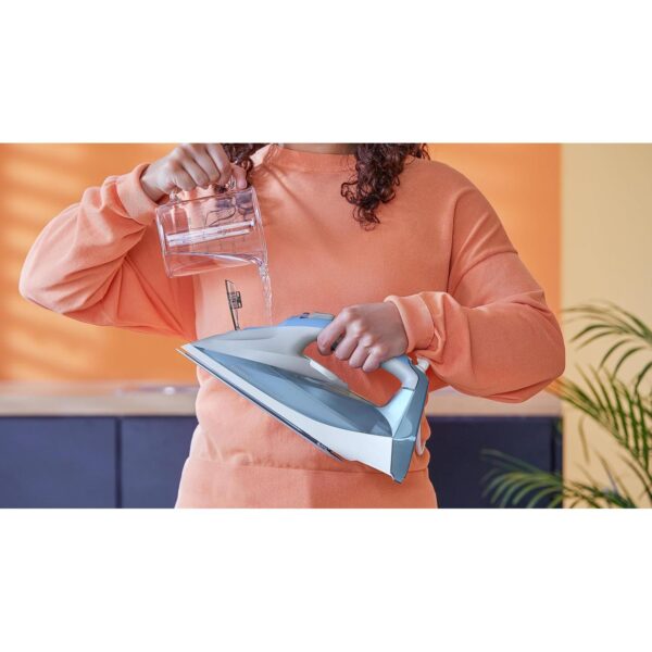 Philips 7000 Series Steam Iron - 2600W, 220 g steam boost, SteamGlide Plus soleplate - DST7011/26 - Light Blue/Gray - Image 3